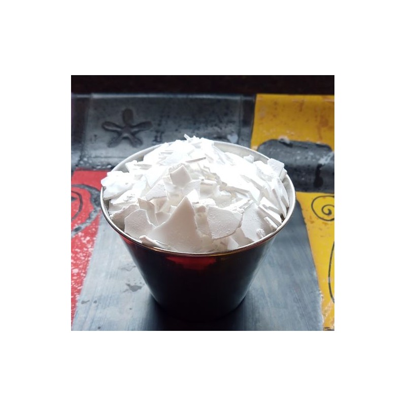 1 kg Caustic Soda flakes ( Sodium hydroxide )